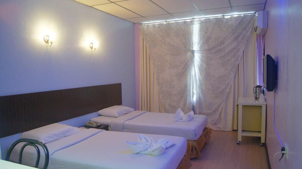 Hotel Hsiang Garden Sandakan Exterior photo